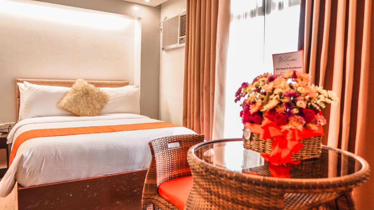 Aya Hotel & Residences Clarin  Exterior foto